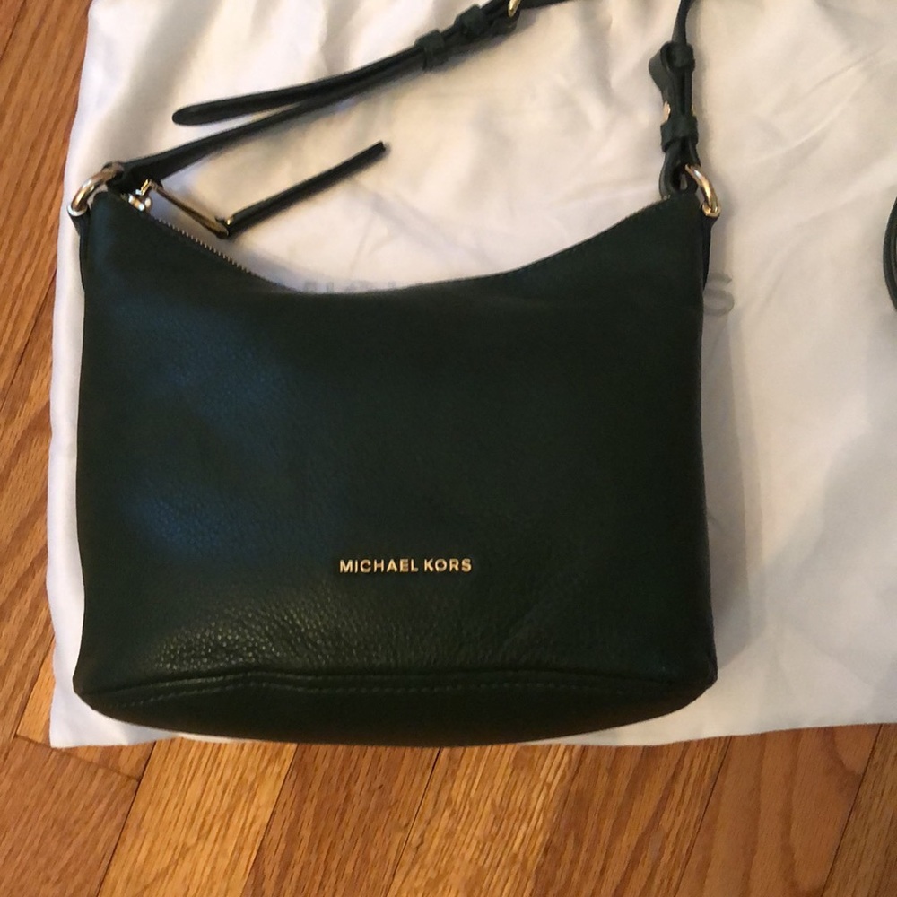 Michael Kors Handbag - Picture 2 of 7